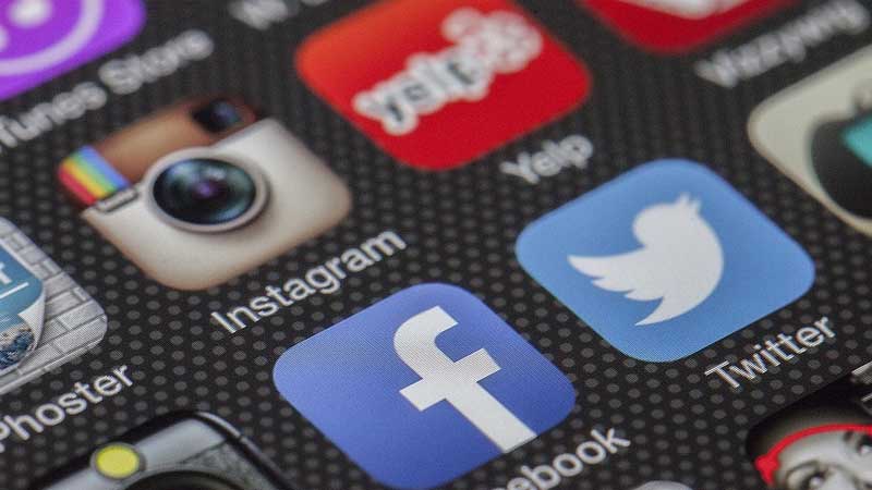 Social Sharing and Email: A Great Combination [INFOGRAPHIC]